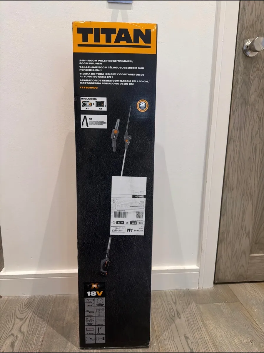 Titan TTT831HDC 18V Cordless 2-in-1 Hedge Trimmer & Pole Saw – BRAND NEW