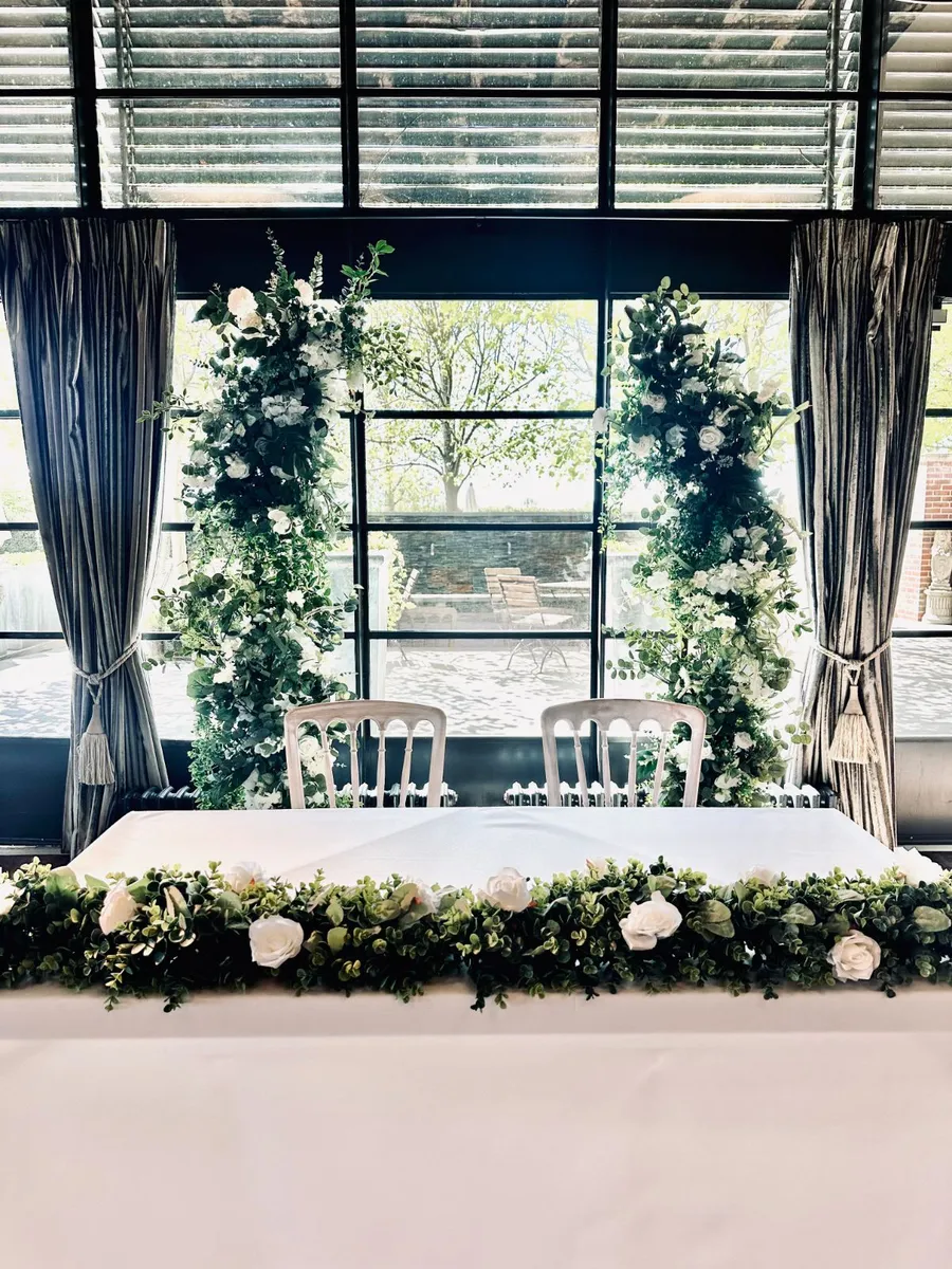 Artificial Floral Decor